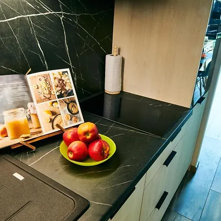 Easy Rent - Crystal * Lublin